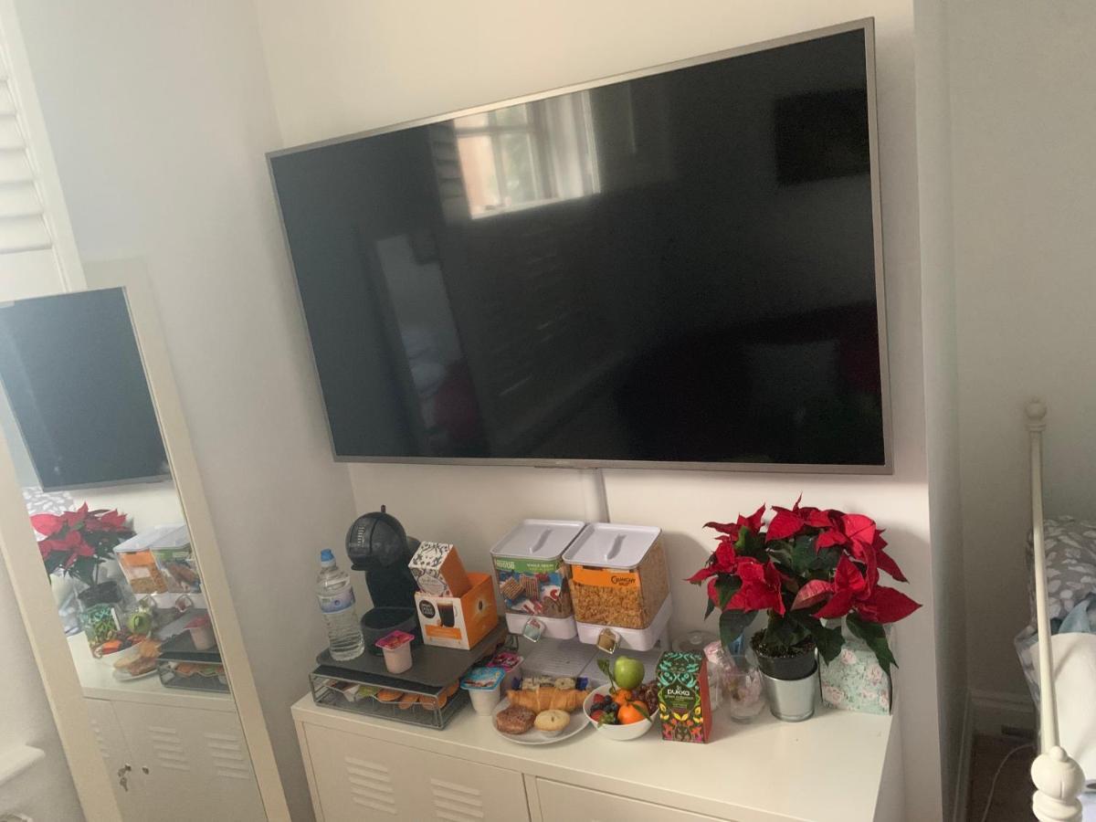 Stylish Modern Studio, Mock Georgian House, Heart Of Trendy Hackney & לונדון מראה חיצוני תמונה